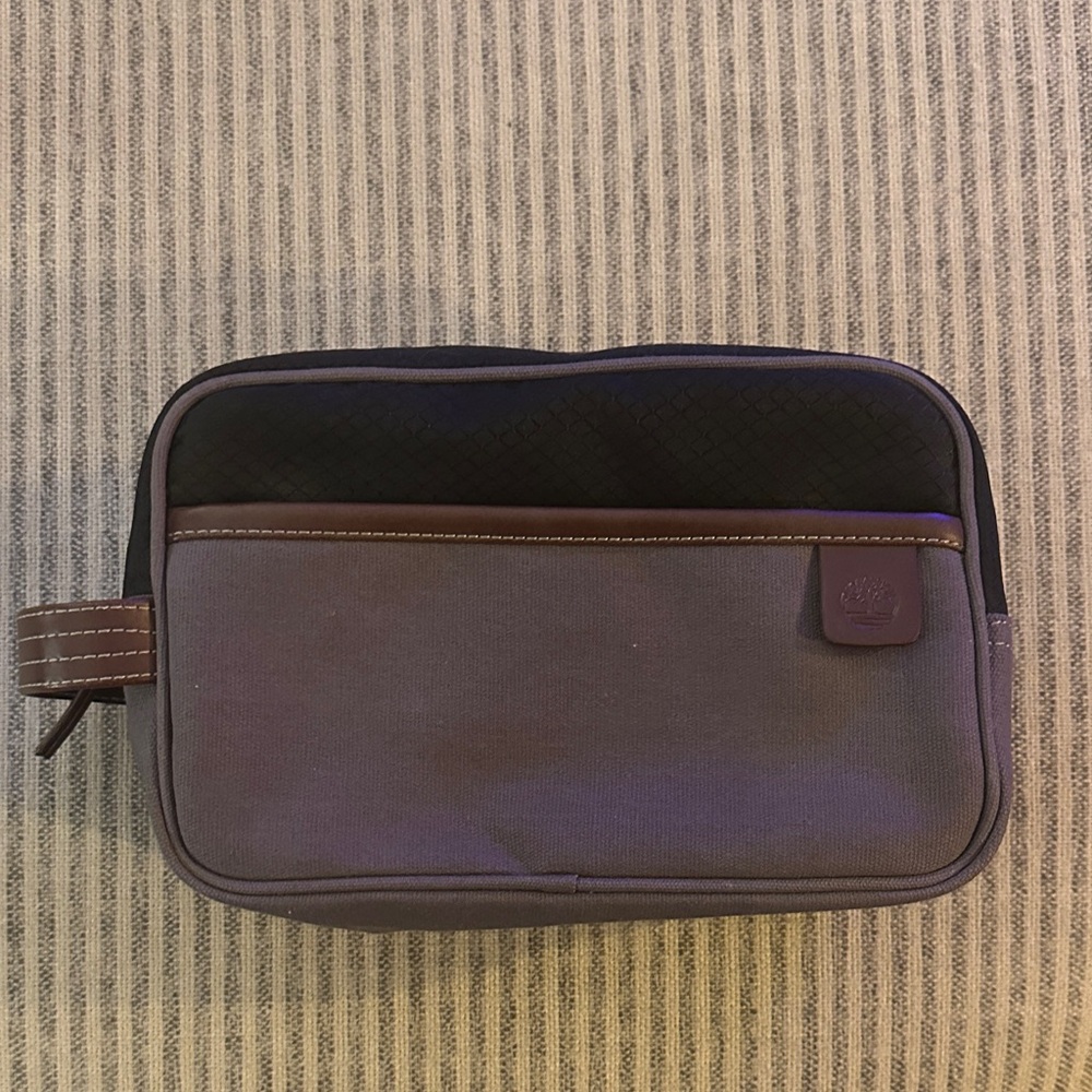 Timberland NWT Canvas travel kit